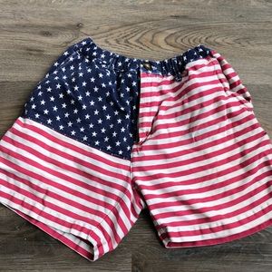 Chubbies ‘Mericas flag print shorts  small S 🇺🇸